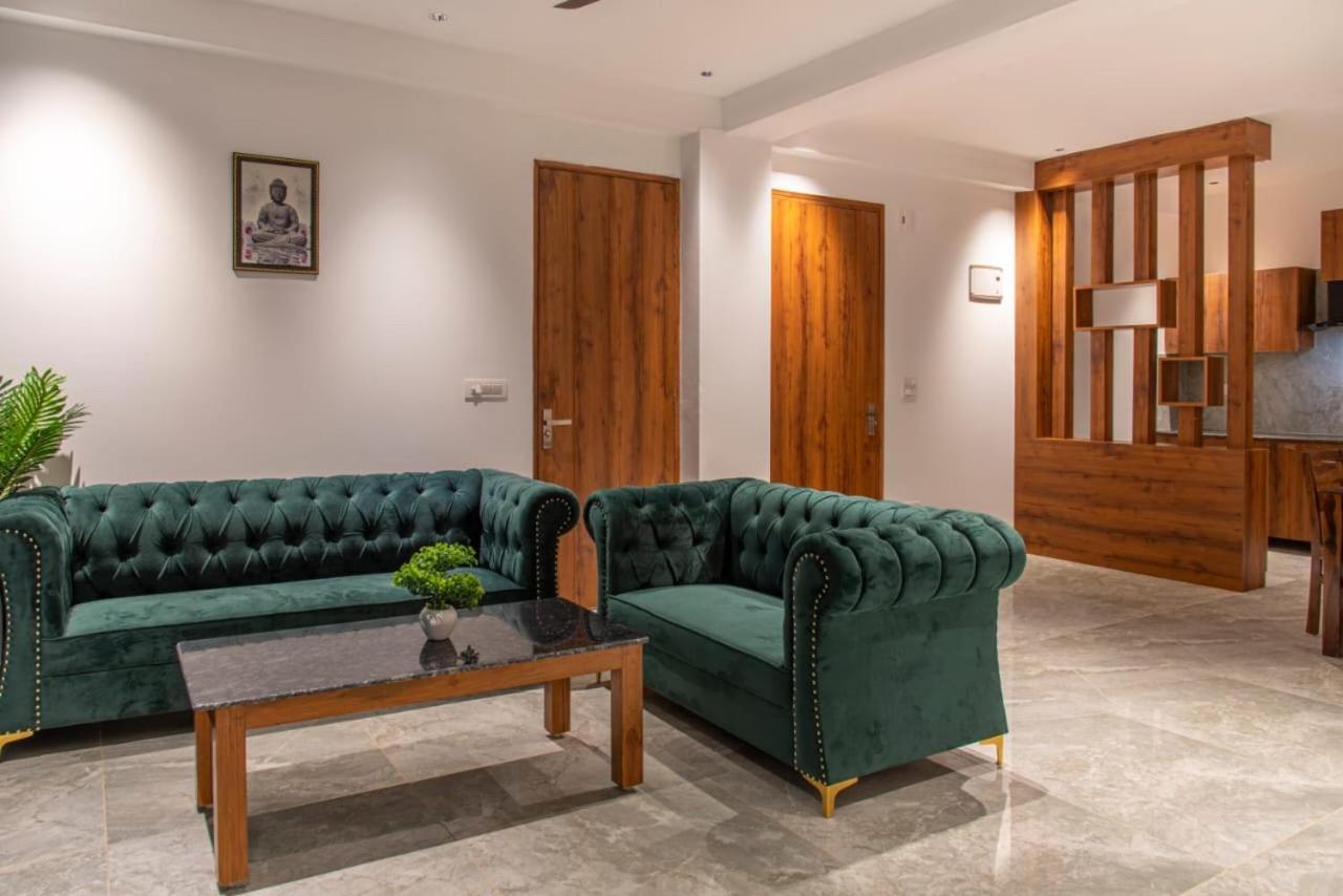 Hills Accomodation Kasauli Εξωτερικό φωτογραφία